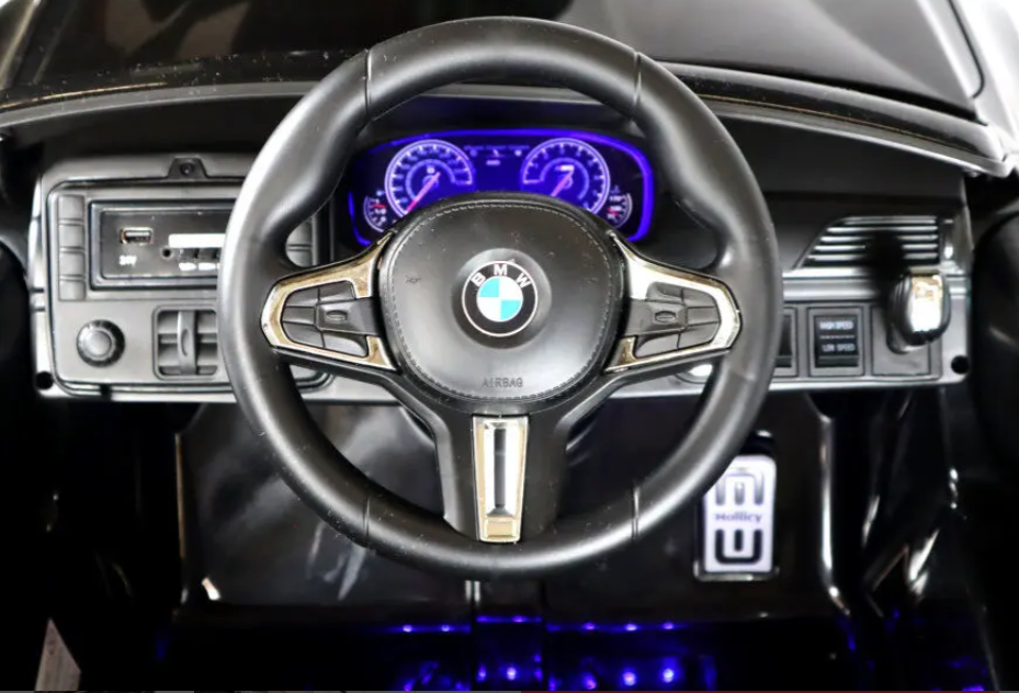 Drift-Edition: BMW M5 Kinderauto 24V – Elektrisches Drift-Car mit Fernbedienung, Ledersitz - schwarz