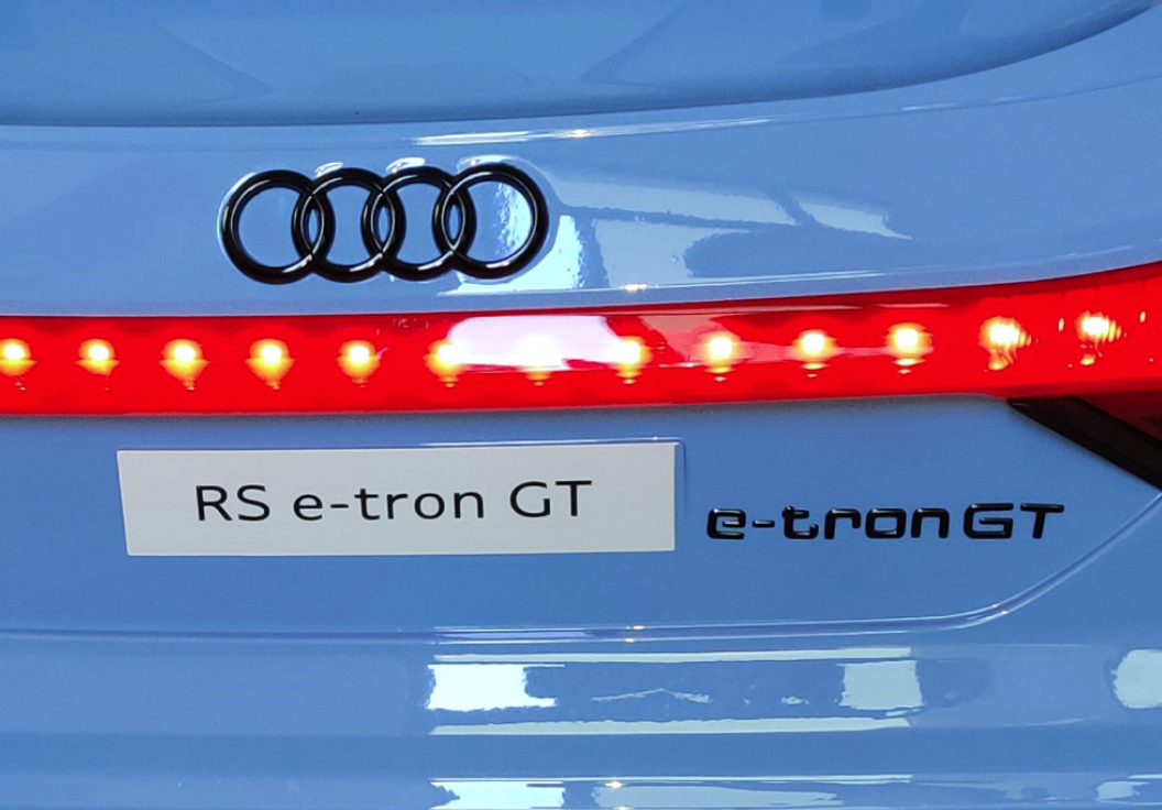 Audi RS e-tron GT, 12 Volt Elektro-Kinderfahrzeug